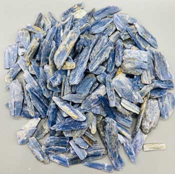 ~3# Flat of Kyanite, Blue blades - Click Image to Close