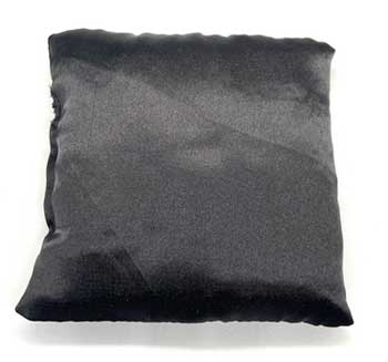 4" Black cushion