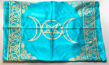 21" x 21" Turquoise Triple Moon altar cloth - Click Image to Close